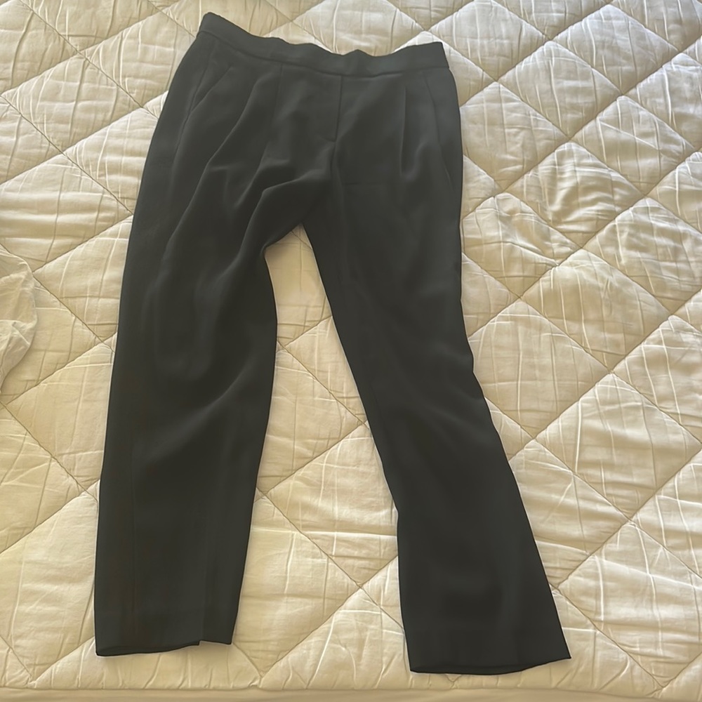 Aritzia babaton casual pants